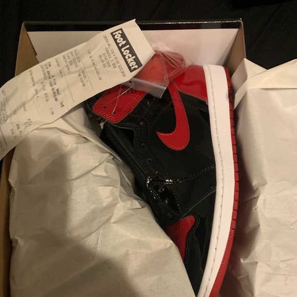 Retro 1 patent leather bred
